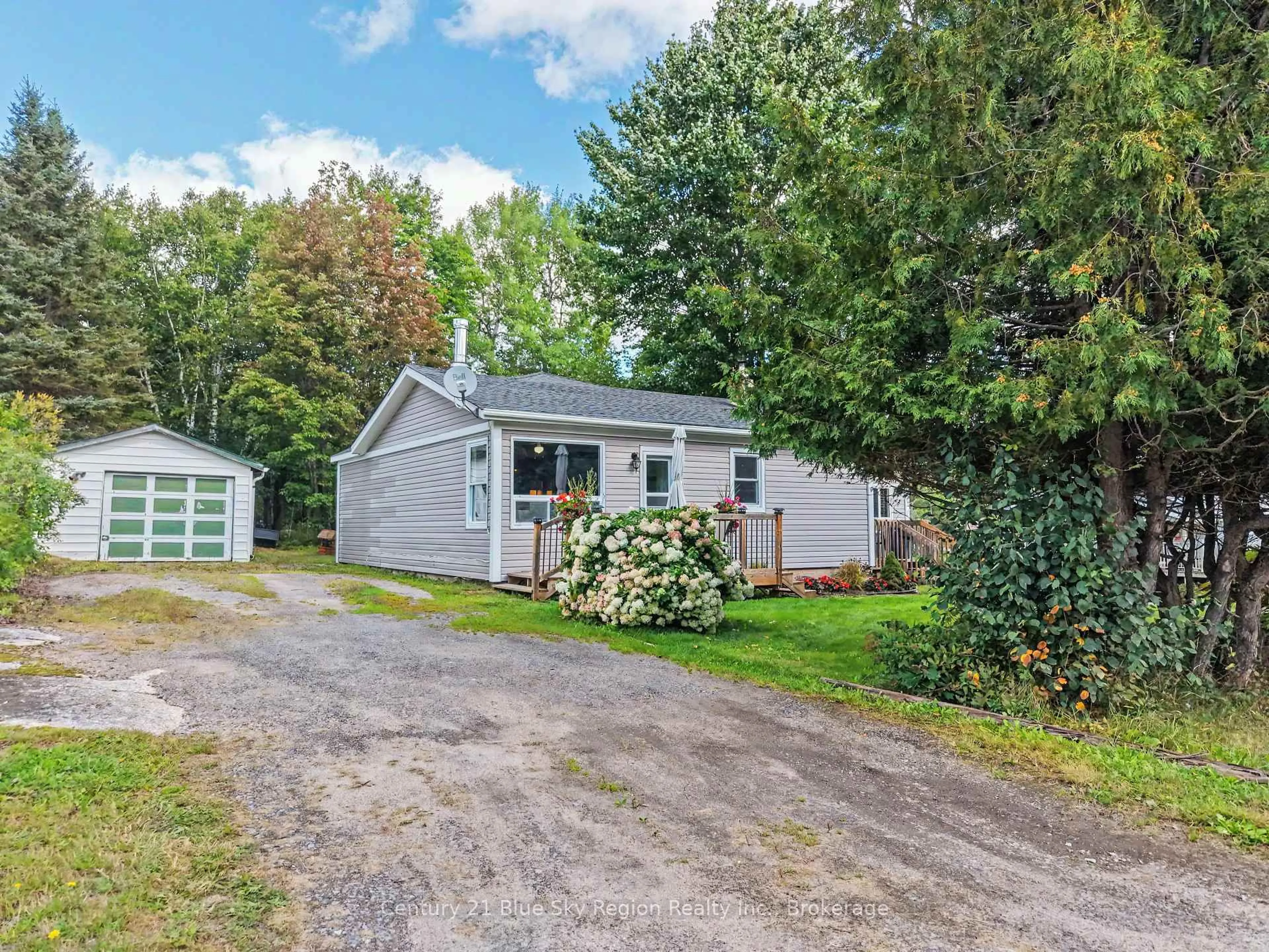 Shed for 586 Derland Rd, East Ferris Ontario P1B 8Z4