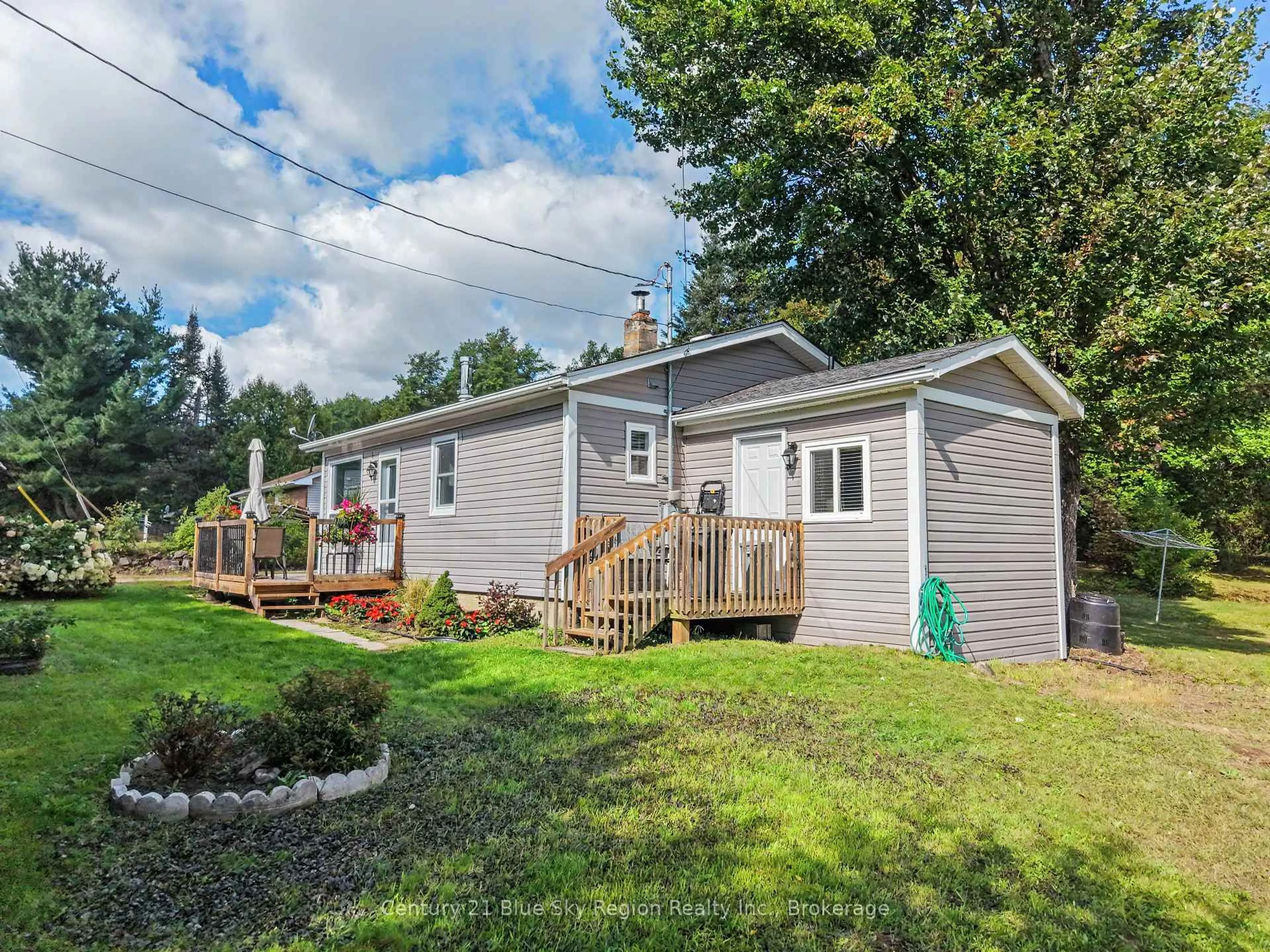 Unknown for 586 Derland Rd, East Ferris Ontario P1B 8Z4
