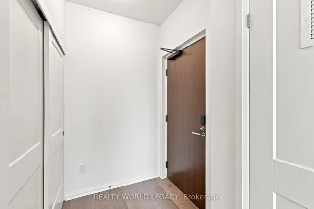 101 Golden Eagle Rd #215, Waterloo 3