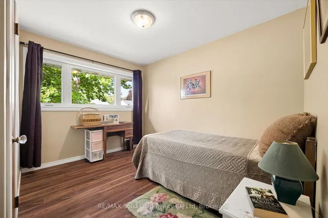 35 Edinburgh Rd, Kitchener 5