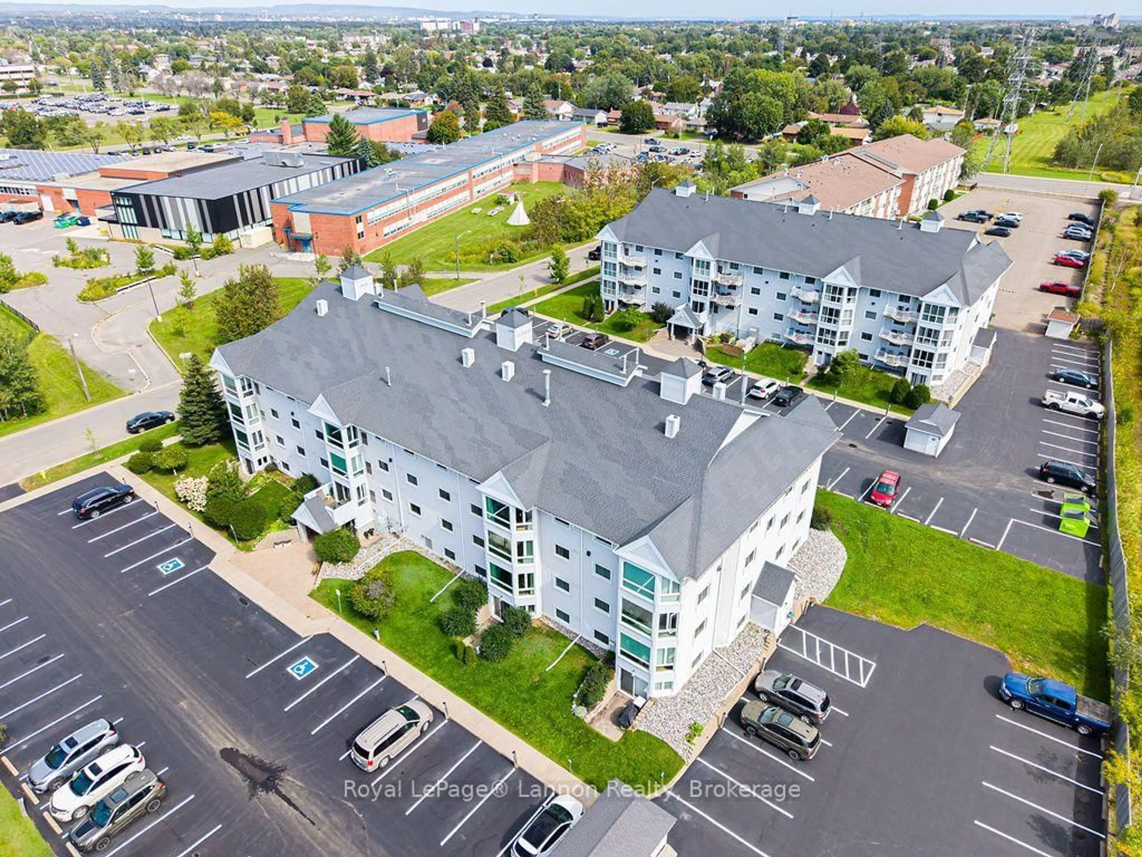 A pic from outside/outdoor area/front of a property/back of a property/a pic from drone, unknown for 780 Gordon St #205, Thunder Bay Ontario P7E 6S1