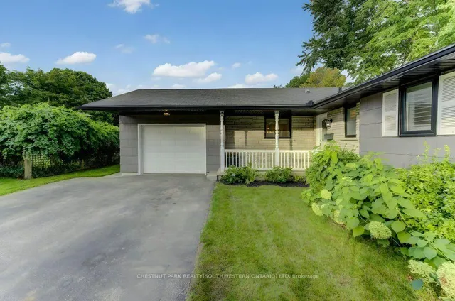 3 BLUE HERON Crt, Woolwich 2