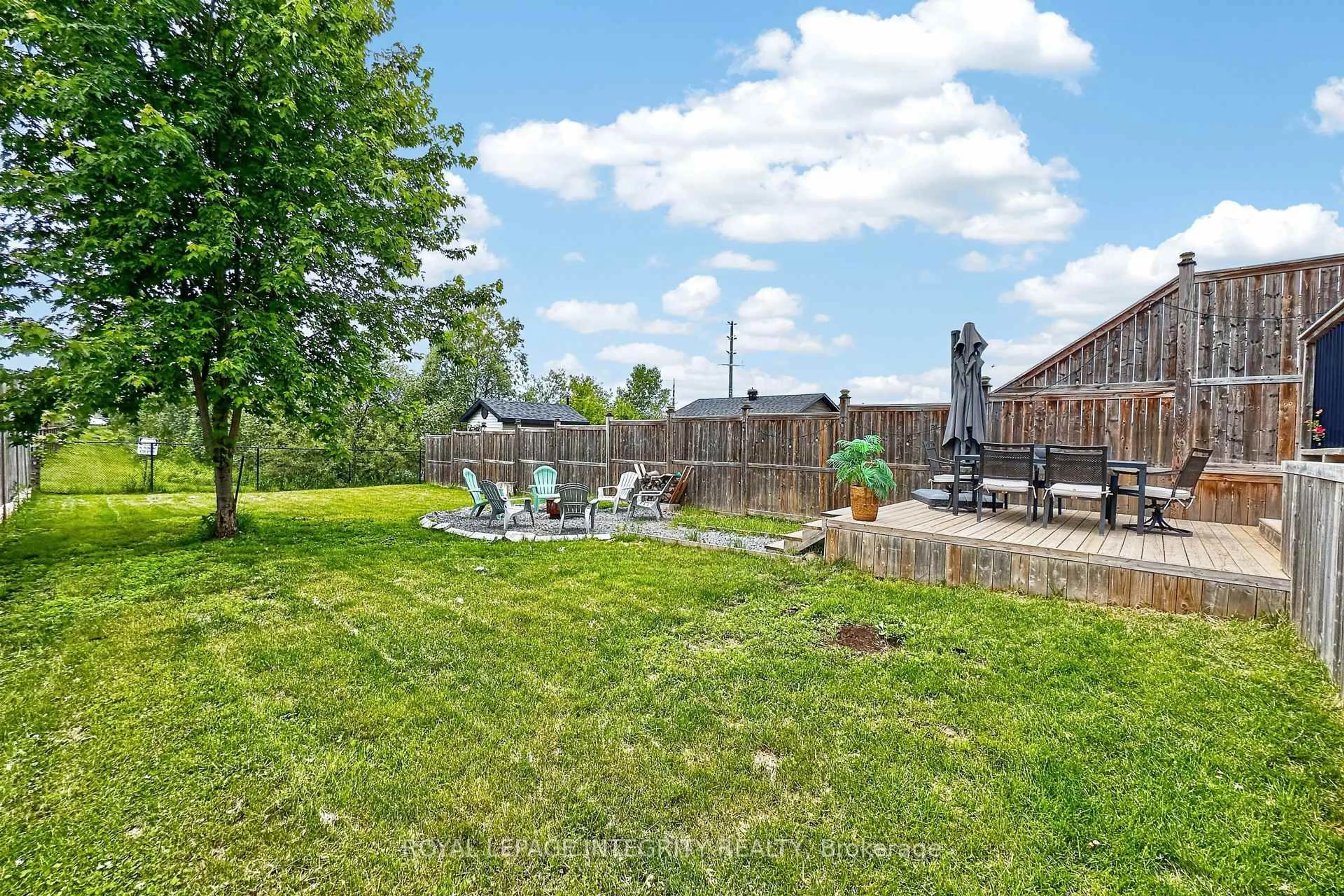 Patio, unknown for 198 Bourdeau Blvd, The Nation Ontario K0A 2M0
