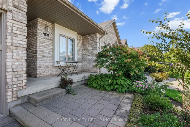 1571 Coronation Dr #3, London North 3