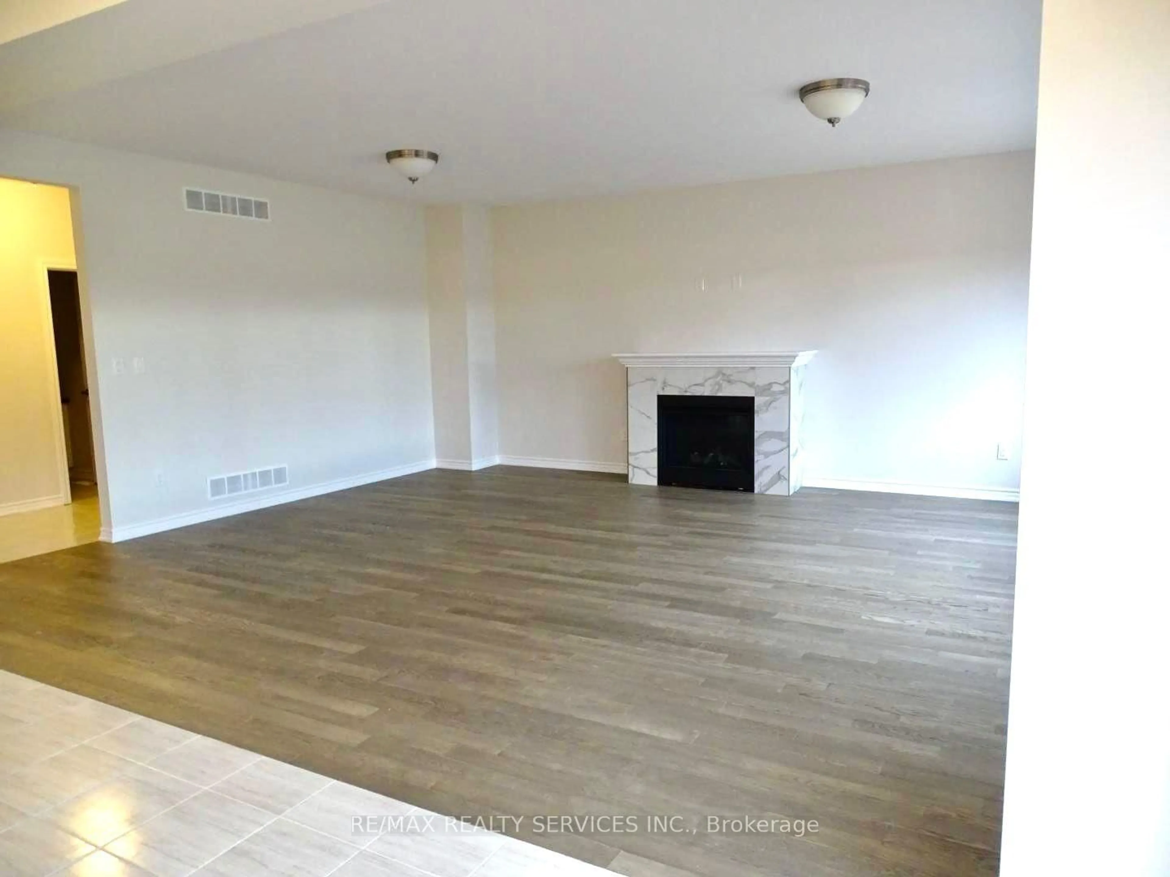 A pic of a room for 204 Bethune Ave, Welland Ontario L3B 0H6