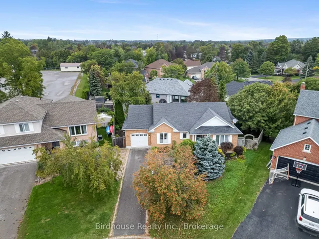 14 Langton Pl, Kawartha Lakes 2