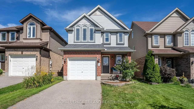 994 Mapleridge St, London North