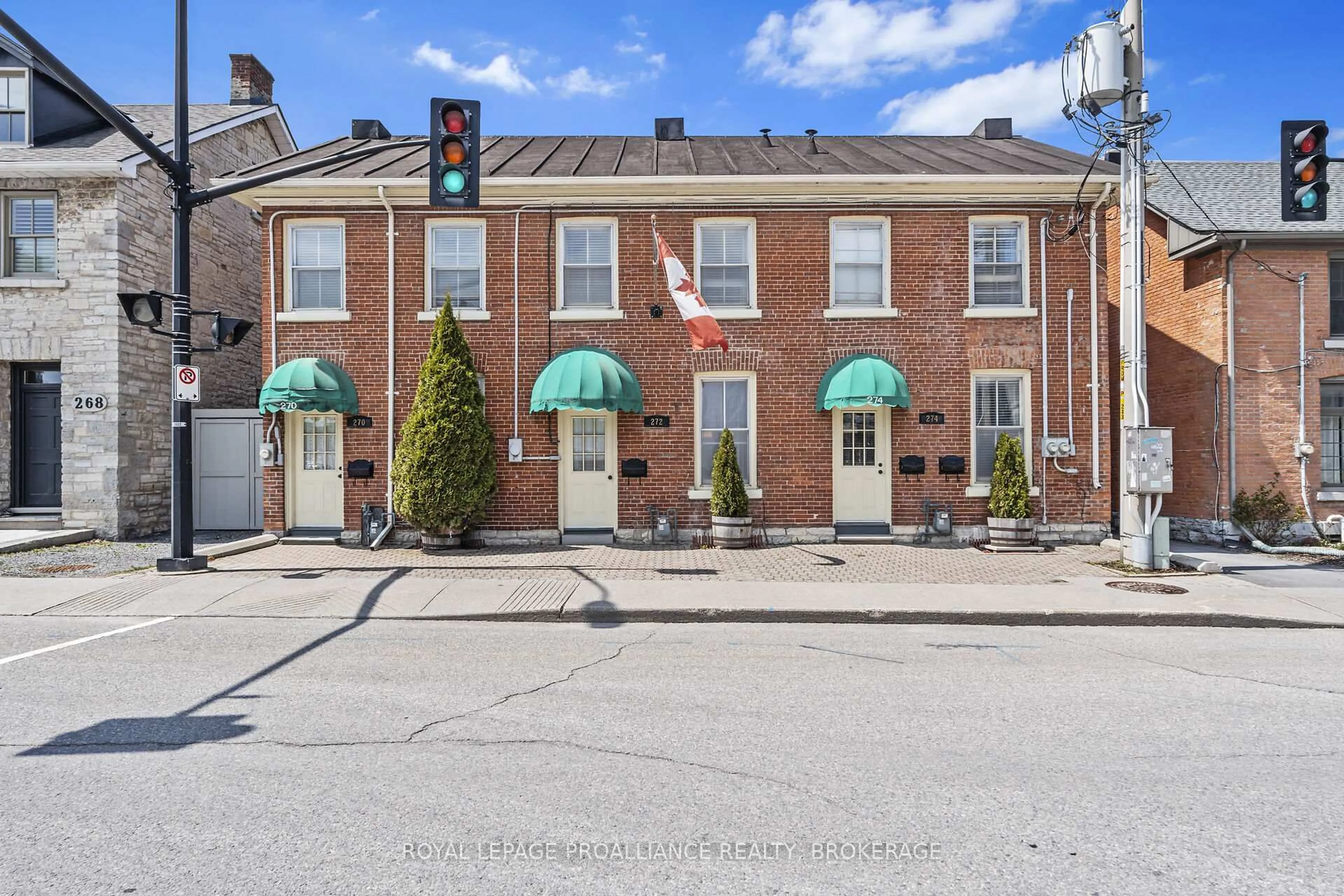 Unknown for 270 Wellington St, Kingston Ontario K7K 2Z1