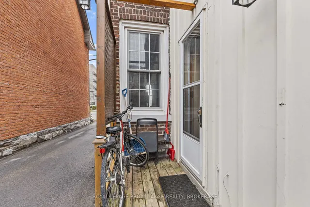 274 Wellington St, Kingston 4