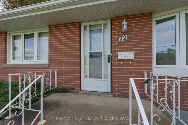 721 Front Rd, Kingston 4