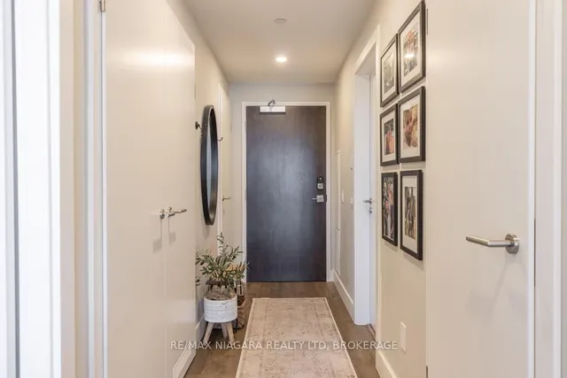 57 Lakeport Rd #302, St. Catharines 3