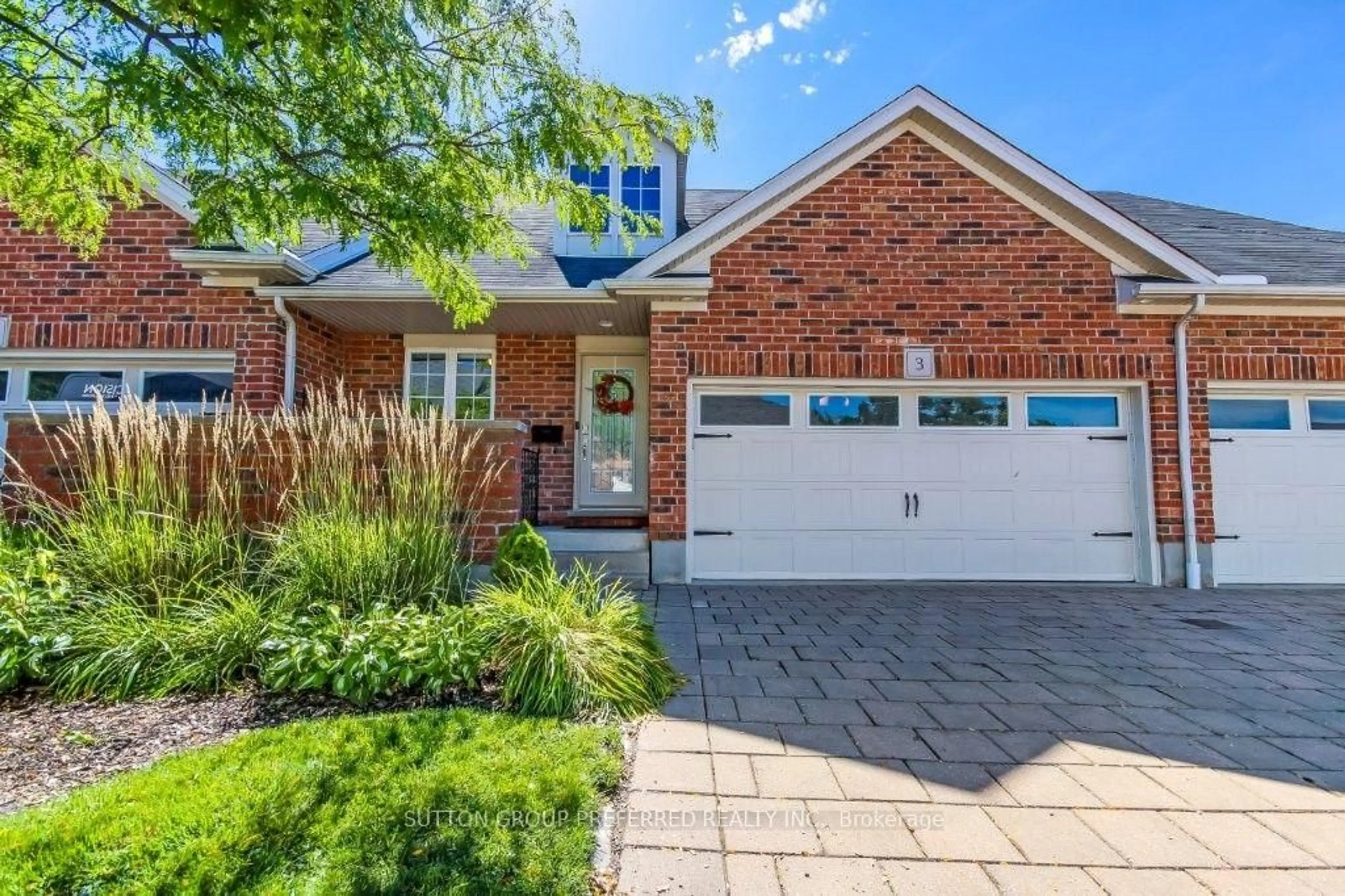 Home with brick exterior material, street for 464 Commissioners Rd #3, London South Ontario N0J 0A2