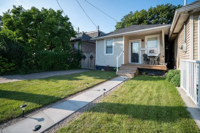 41 Biggar Ave, Hamilton 4
