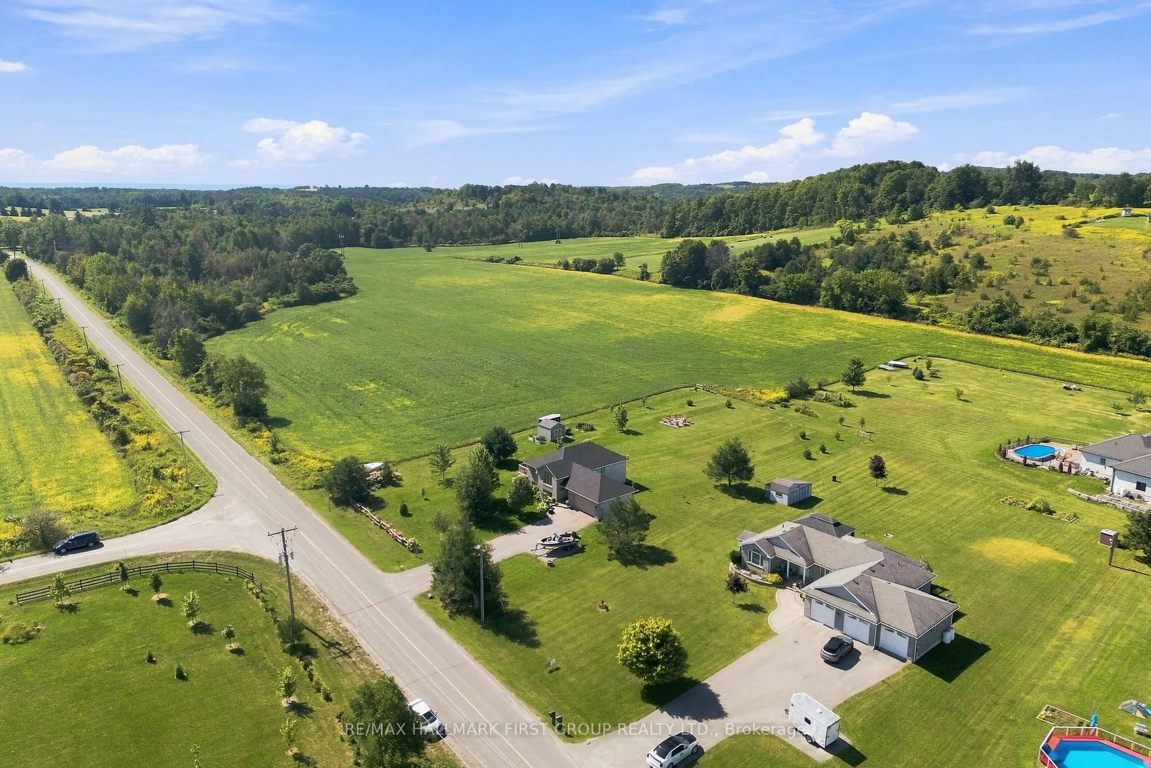 A pic from outside/outdoor area/front of a property/back of a property/a pic from drone, unknown for 1132 Vernonville Rd, Alnwick/Haldimand Ontario K0K 2G0