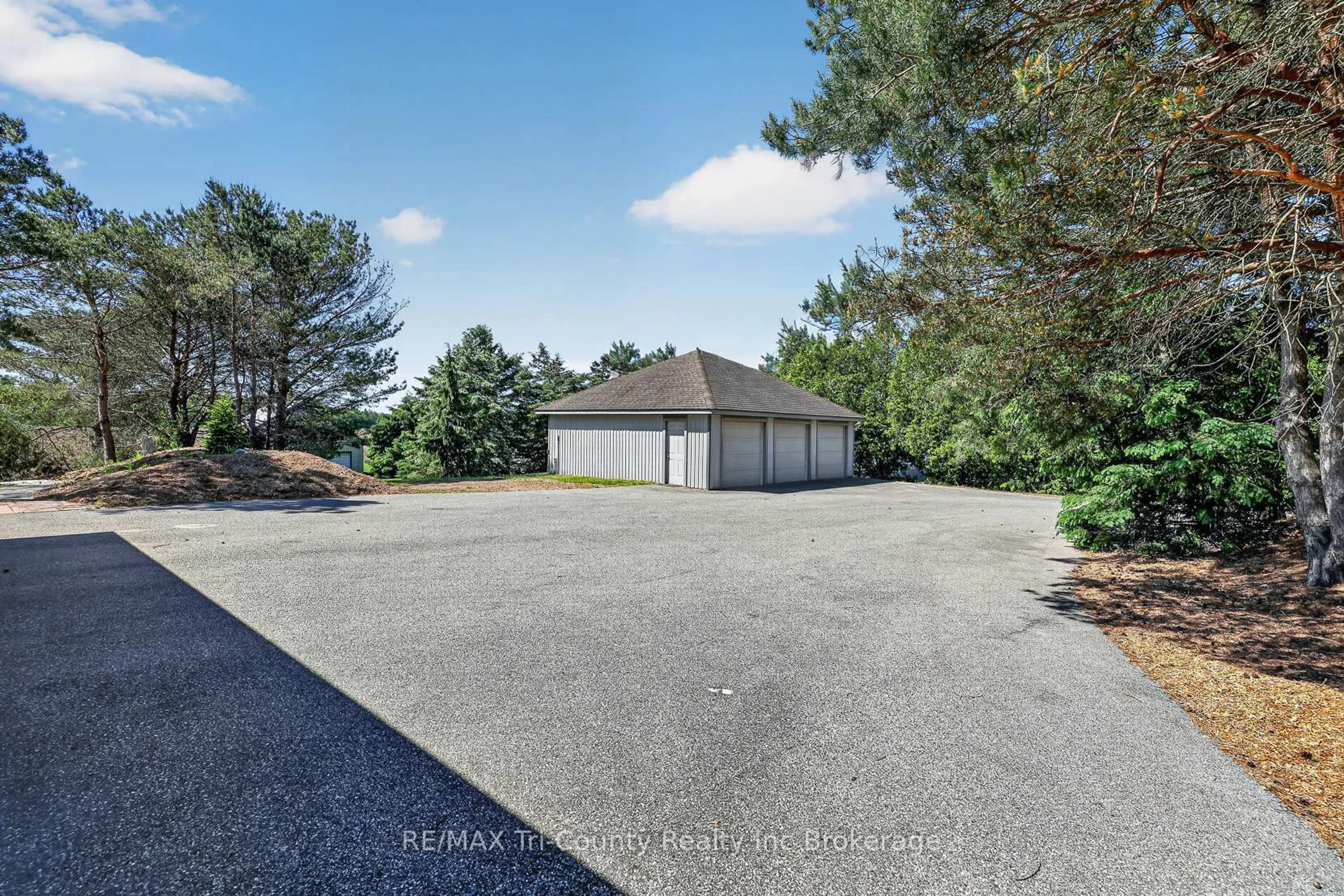 A pic from outside/outdoor area/front of a property/back of a property/a pic from drone, water/lake/river/ocean view for 57009 Heritage Line, Bayham Ontario N0J 1Y0