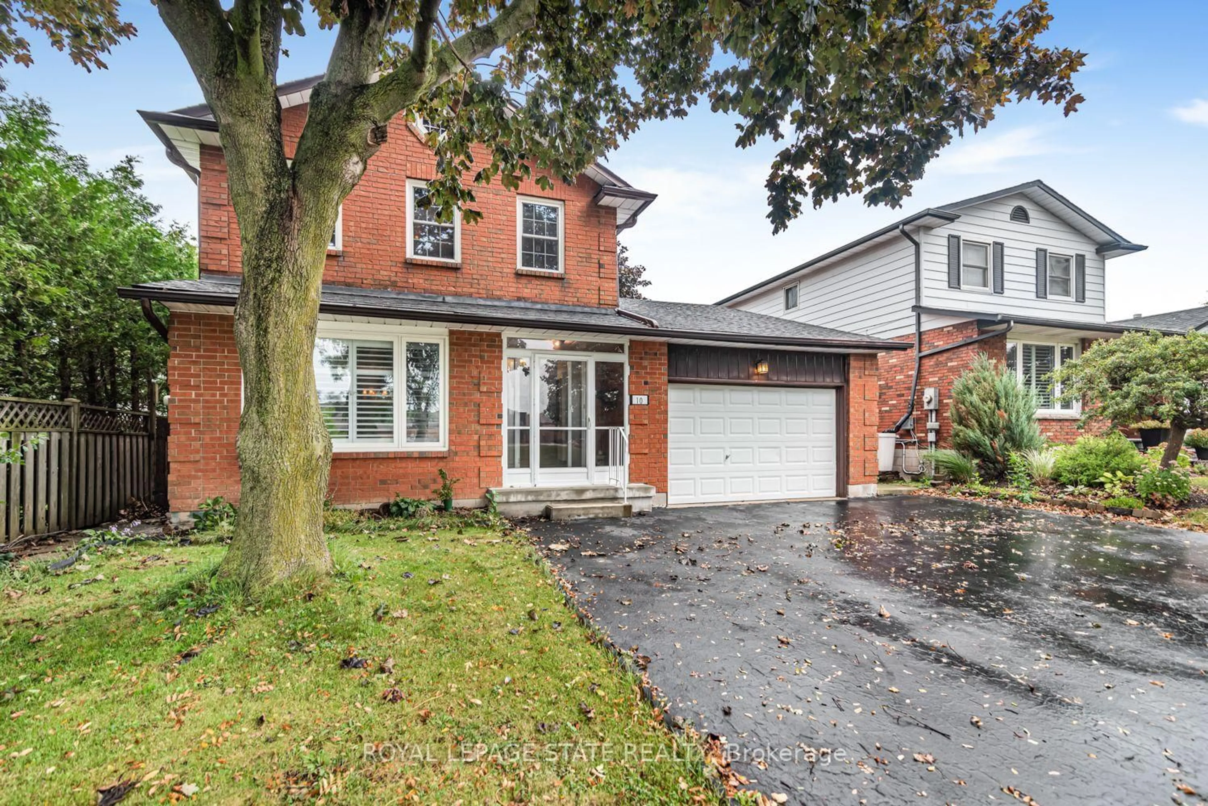 Home with brick exterior material, street for 10 Atlas St, Hamilton Ontario L8J 2B8