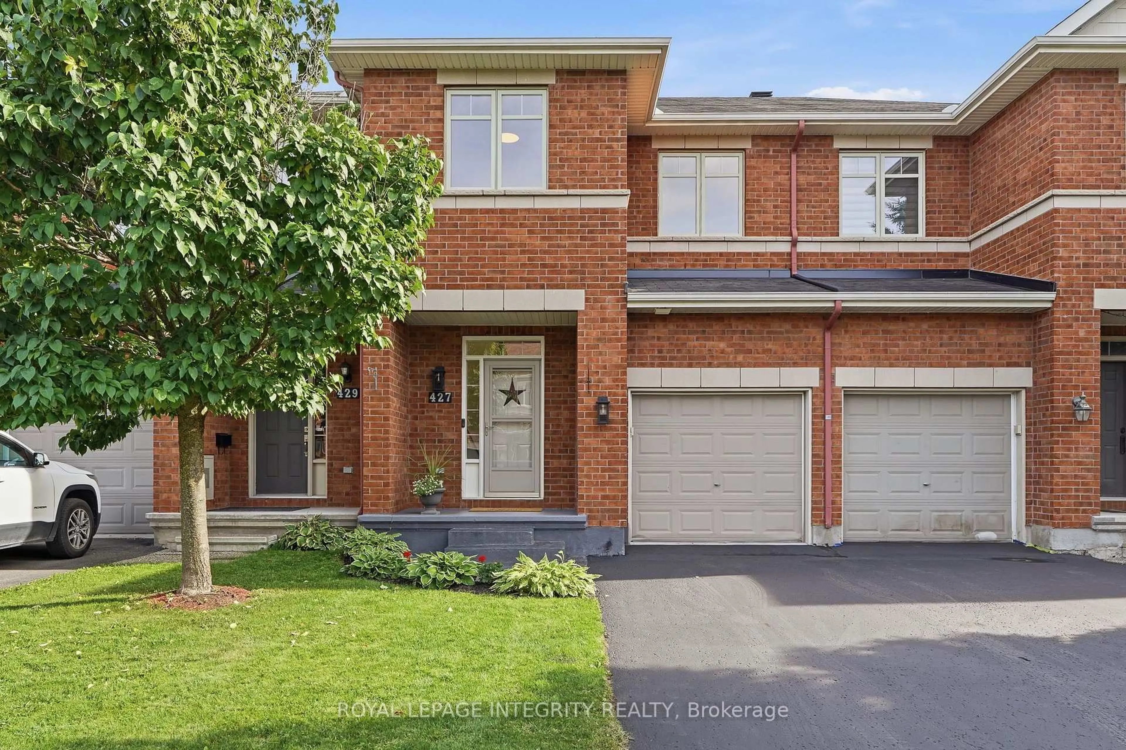 Home with brick exterior material, street for 427 Sultan St, Ottawa Ontario K4A 0K2