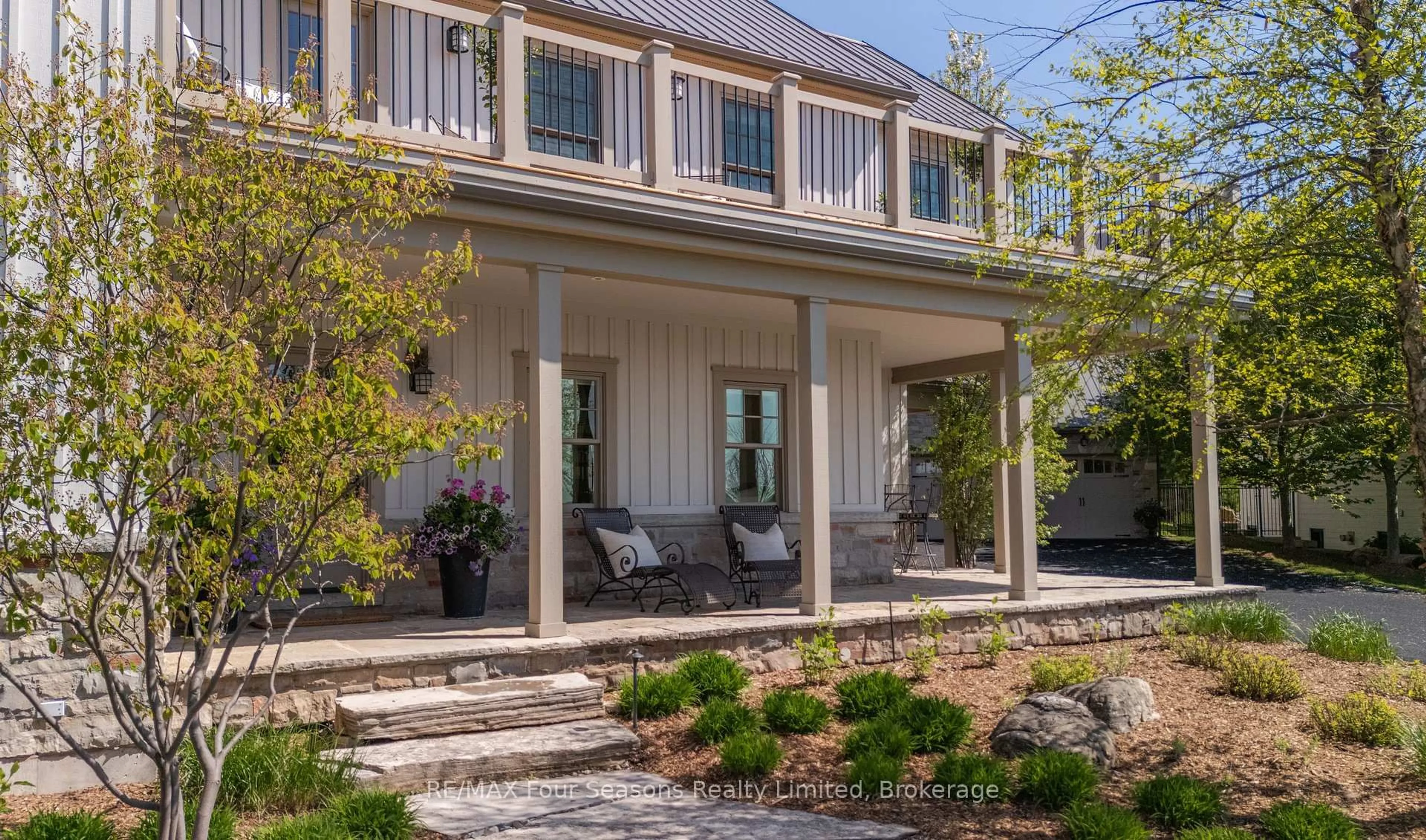 Patio, unknown for 108 George Mcrae Rd, Blue Mountains Ontario N0H 1J0