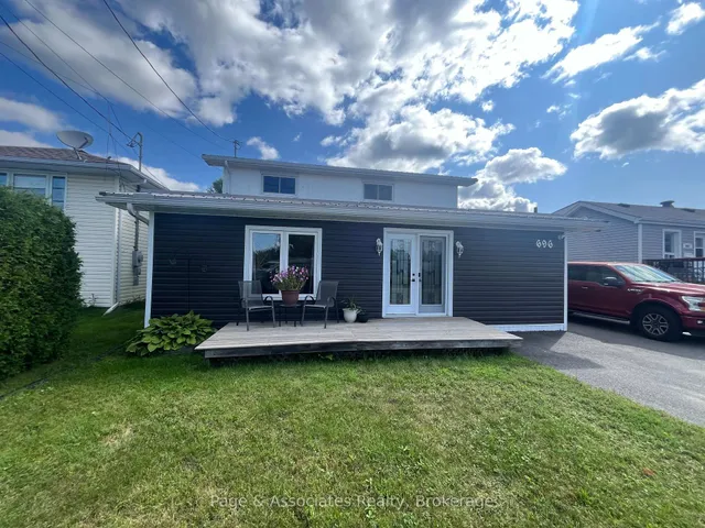 696 Coursol Rd, West Nipissing 2