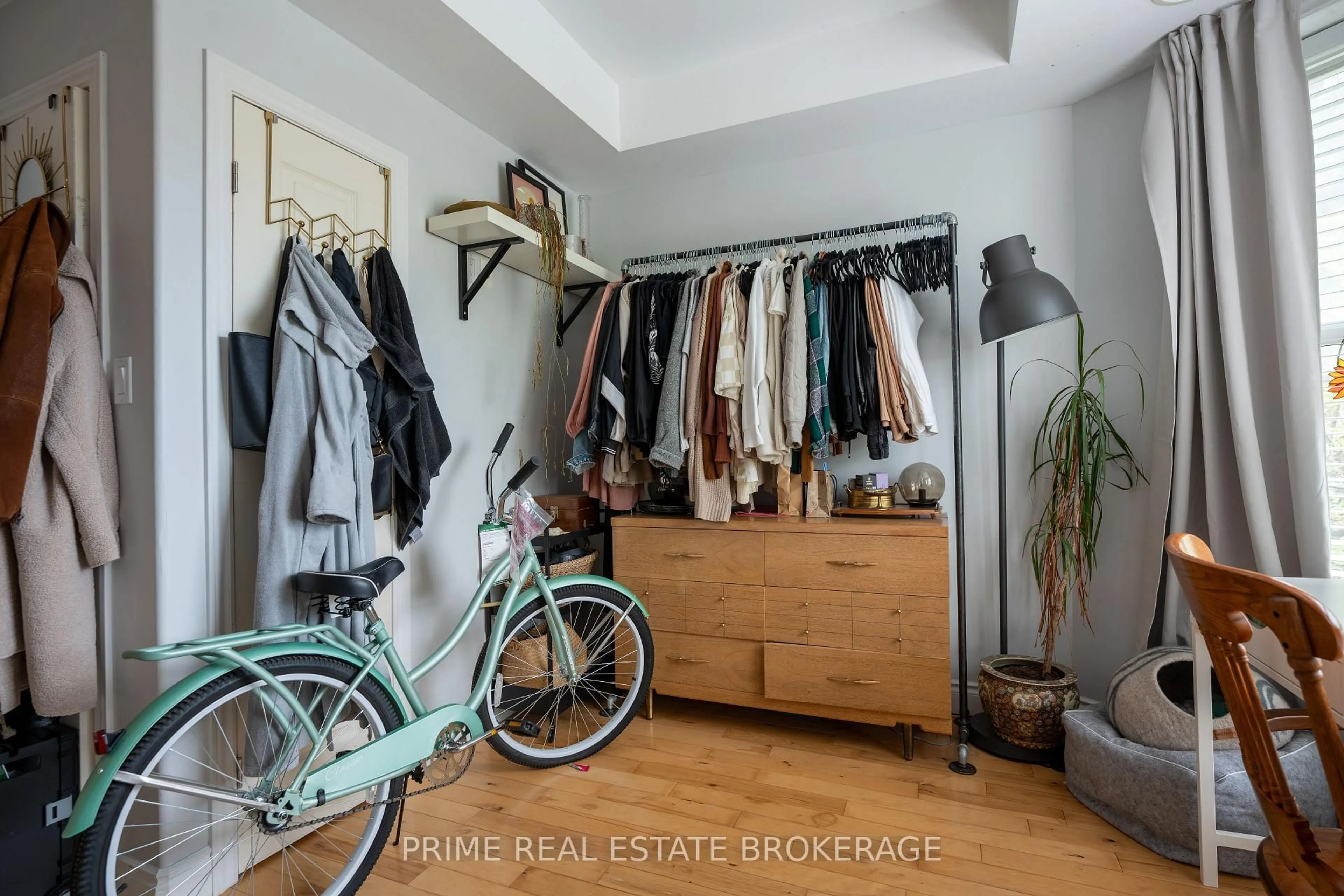 Storage room or clothes room or walk-in closet for 500-502 Colborne St, London East Ontario N6B 2T5