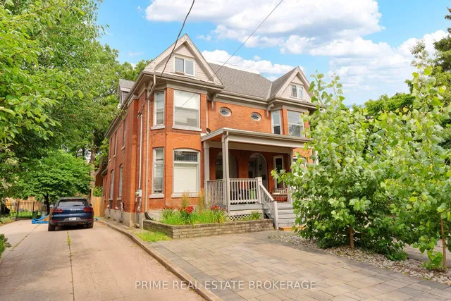 500-502 Colborne St, London East 2