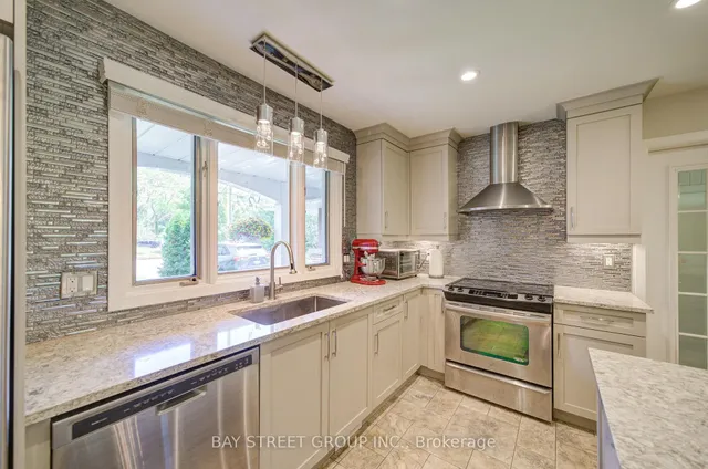 88 MARSDALE Dr, St. Catharines 5
