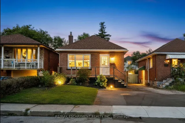 256 East 25th St, Hamilton 2