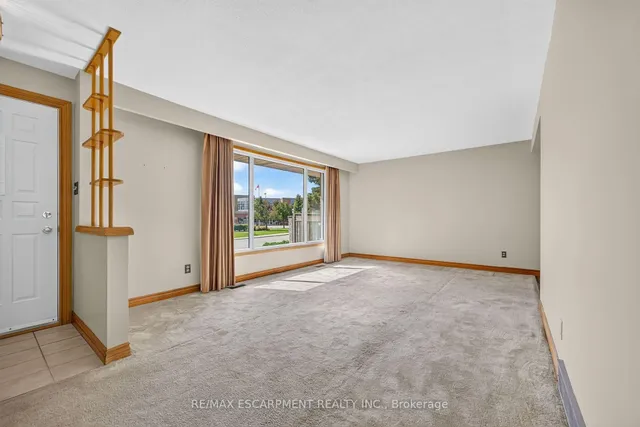 50 Berko Ave, Hamilton 5