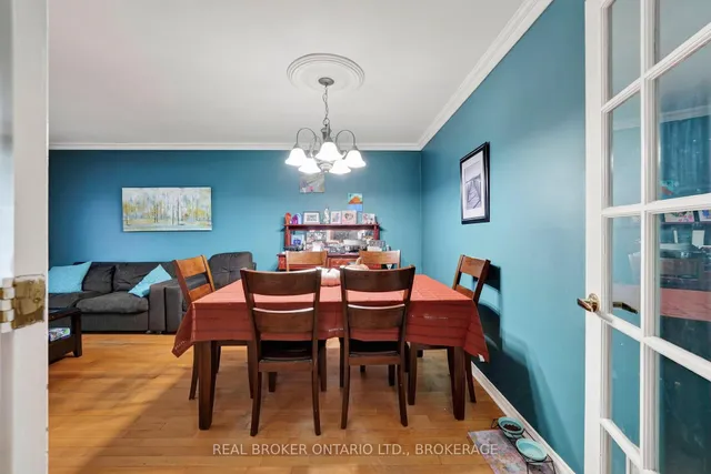 858 Chelsea Cres, Cornwall 5