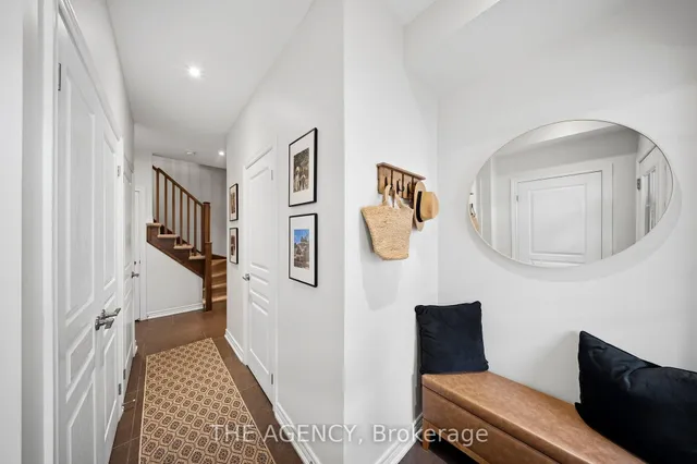 215 Dundas St #19, Hamilton 4