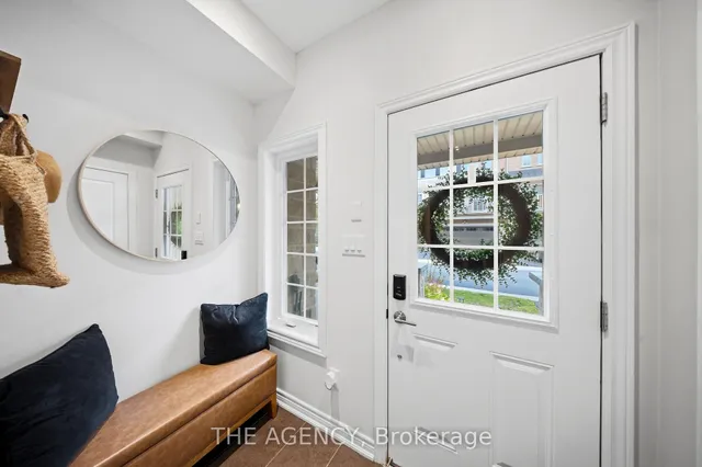 215 Dundas St #19, Hamilton 3
