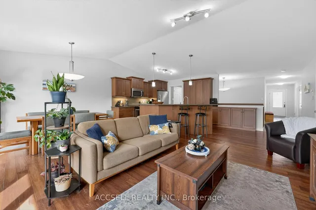 765 Killarney Rd #51, London North 4
