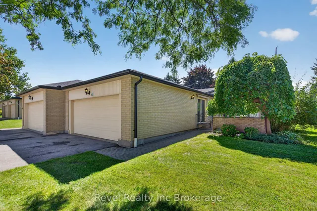 163 Pine Valley Dr #16, London South 2