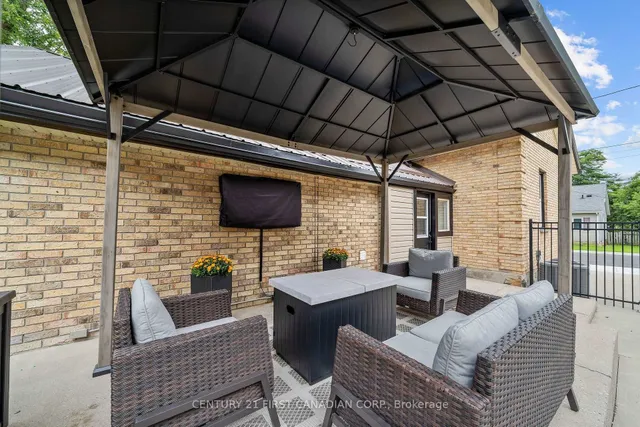 201 Water St, Lucan Biddulph 5