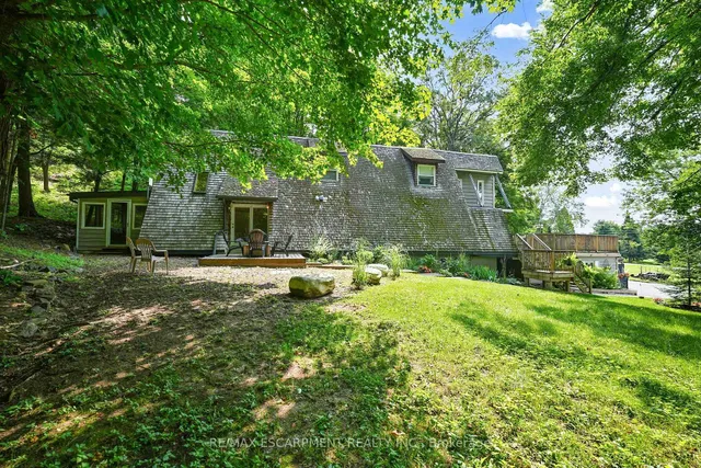 1073 Cedar Beach Rd, Bracebridge 2