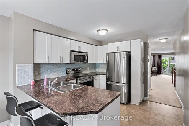 724A Chapman Mills Dr, Ottawa 5