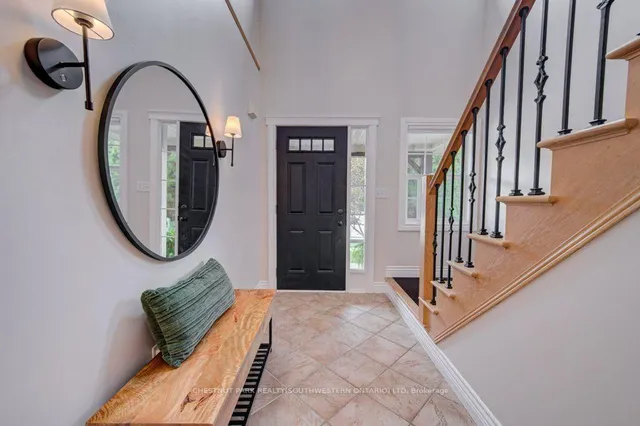424 Sauve Cres, Waterloo 5