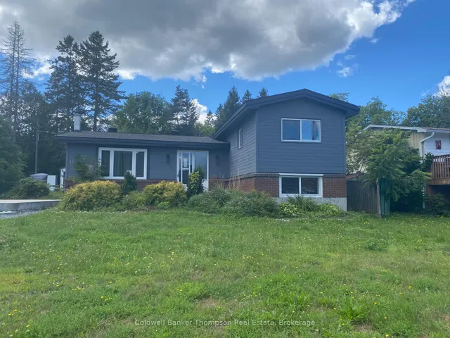 13 Yonge St, Huntsville
