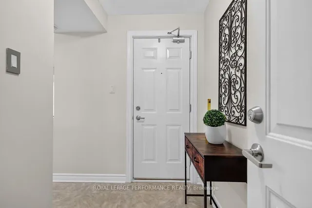 510 Stonefield Private #5, Ottawa 2