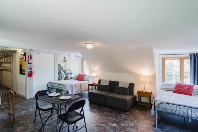 471 Eckford Ave, Saugeen Shores 2
