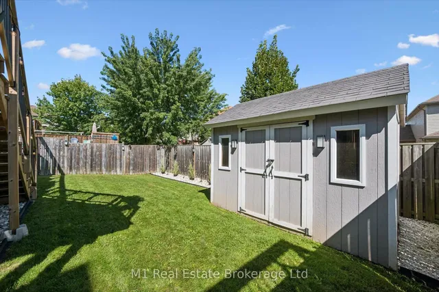 61 Summit Ridge Dr, Guelph 2