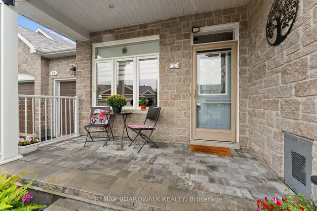 12 Royalty Way, North Grenville 4
