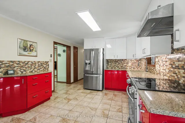16 Main St, North Dumfries 5