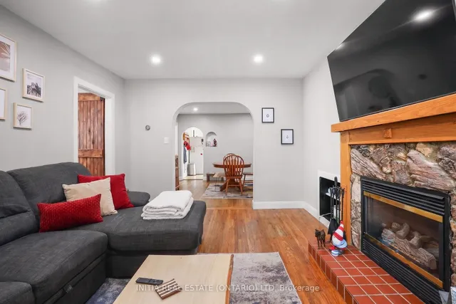 55 Briscoe St, London South 5
