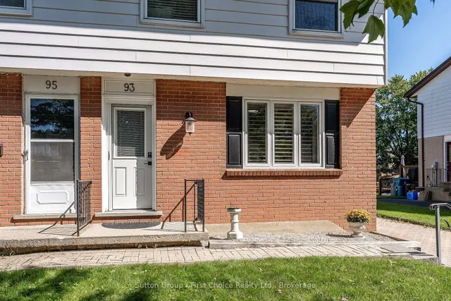 93 Kemp Cres, Stratford 2