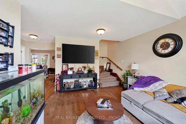 30 High St, South Glengarry 5
