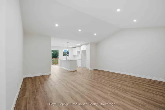 33 Clayton John Ave, Brighton 5