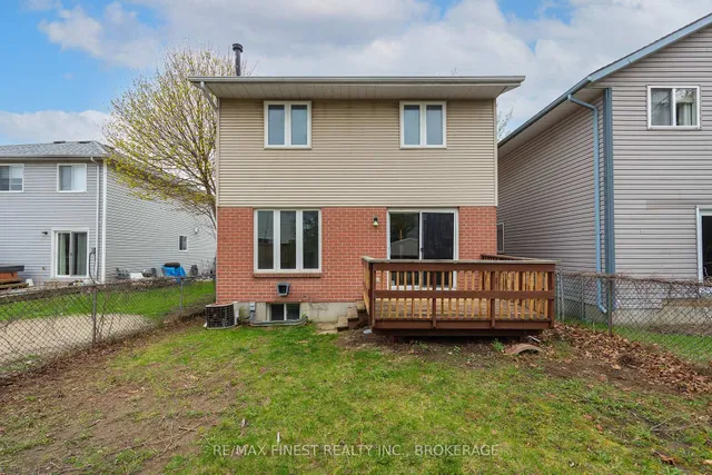 870 WALKER Crt, Kingston 5