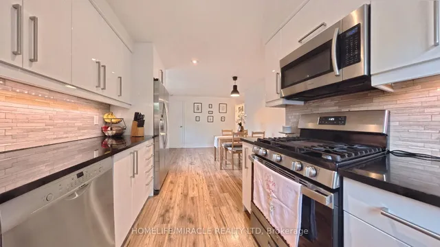 380 Grangewood Dr, Waterloo 4
