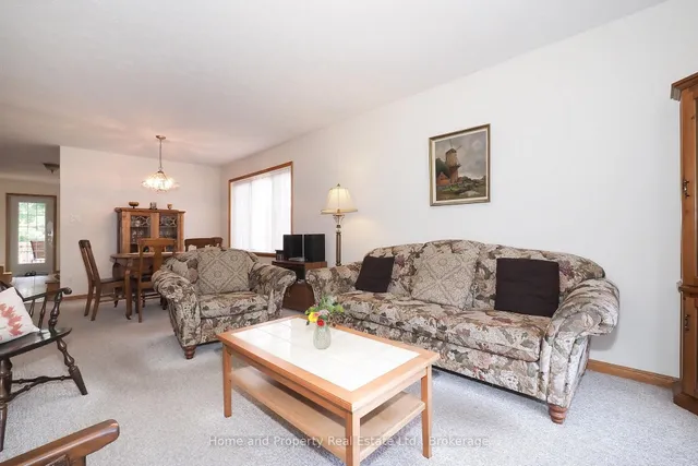 16 Maple St, Mapleton 5